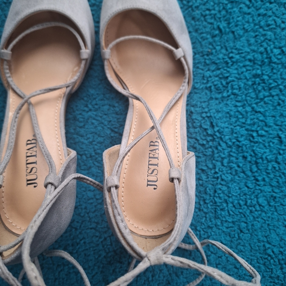 JustFab | Women's Gray Suede Lace Up Heels size 8.5 - Picture 7 of 17